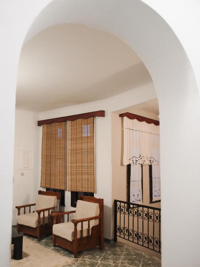 Villa Mishel Берат Екстериор снимка