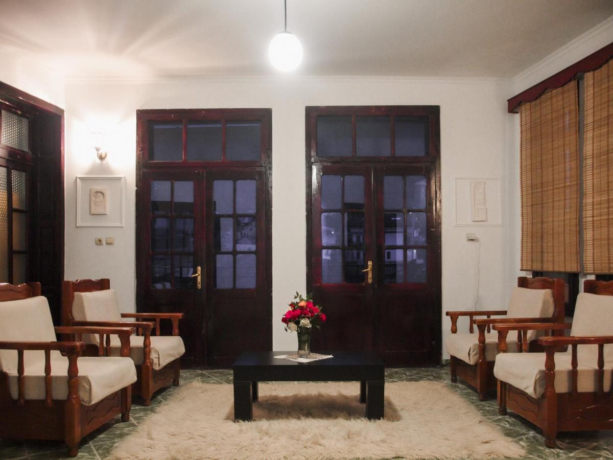 Villa Mishel Берат Екстериор снимка